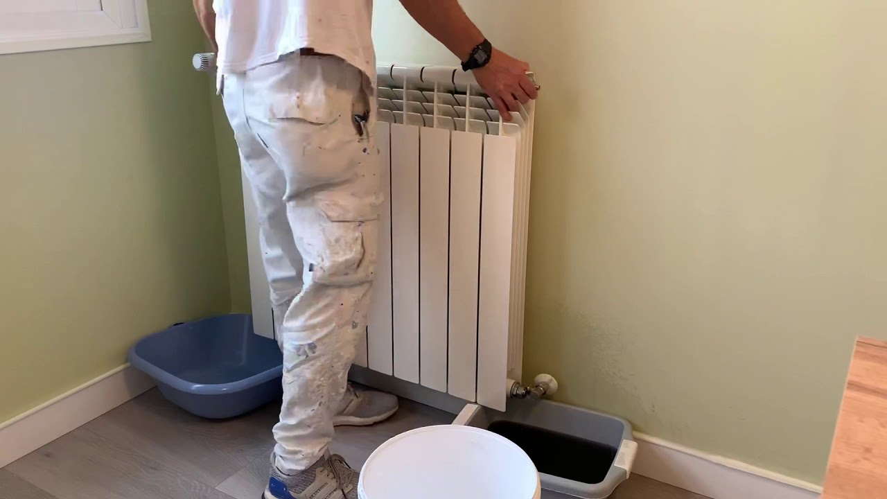 Cómo sacar un radiador de la pared
